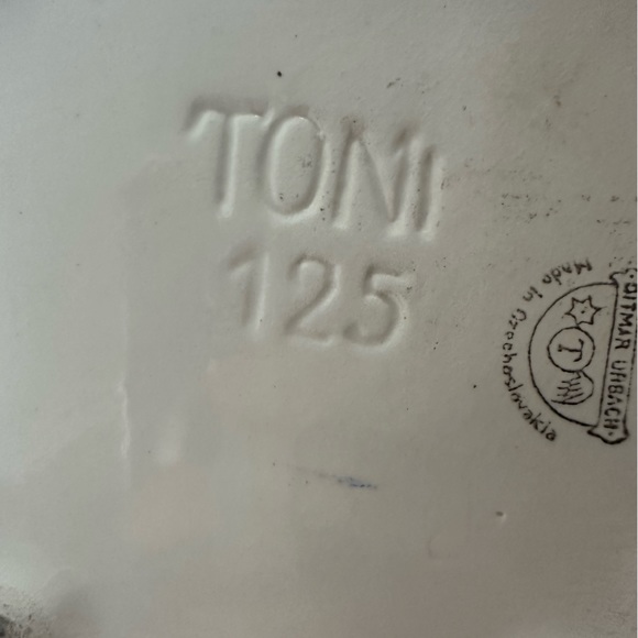 Vintage Canister Set Czechoslovakia - Picture 2 of 5